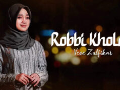 Lirik Sholawat Robbi Kholaq Thoha Minnur – Veve Zulfikar Lirik Sholawat Robbi Kholaq Thoha Minnur - Veve Zulfikar