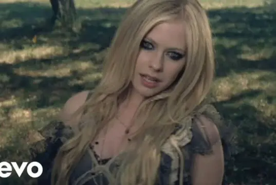 Lirik Lagu When You’re Gone – Avril Lavigne Lirik Lagu When You're Gone - Avril Lavigne Beserta Terjemahannya