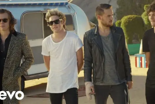 Lirik Lagu Steal My Girl dan Terjemahan - One Direction