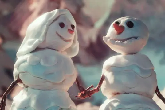 Lirik Lagu Snowman - Sia dan Terjemahan