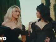 Lirik Lagu Taste dan Terjemahan - Sabrina Carpenter