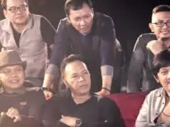 Lirik Lagu Mungkinkah - Stinky