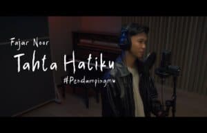 Lirik Lagu Tahta Hatiku – Fajar Noor Lirik Lagu Tahta Hatiku - Fajar Noor